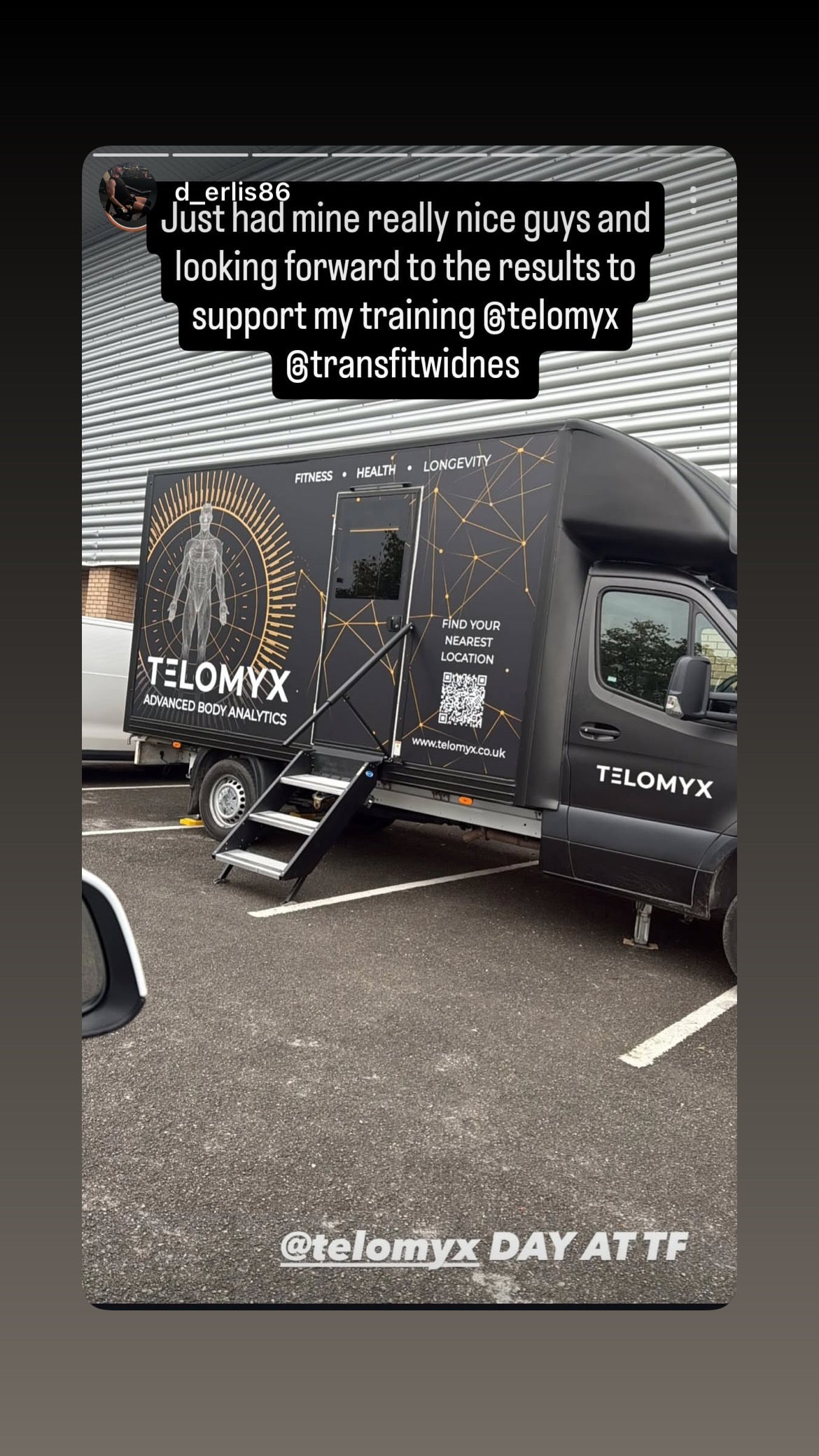 A happy customer posting on instagram about telomyx