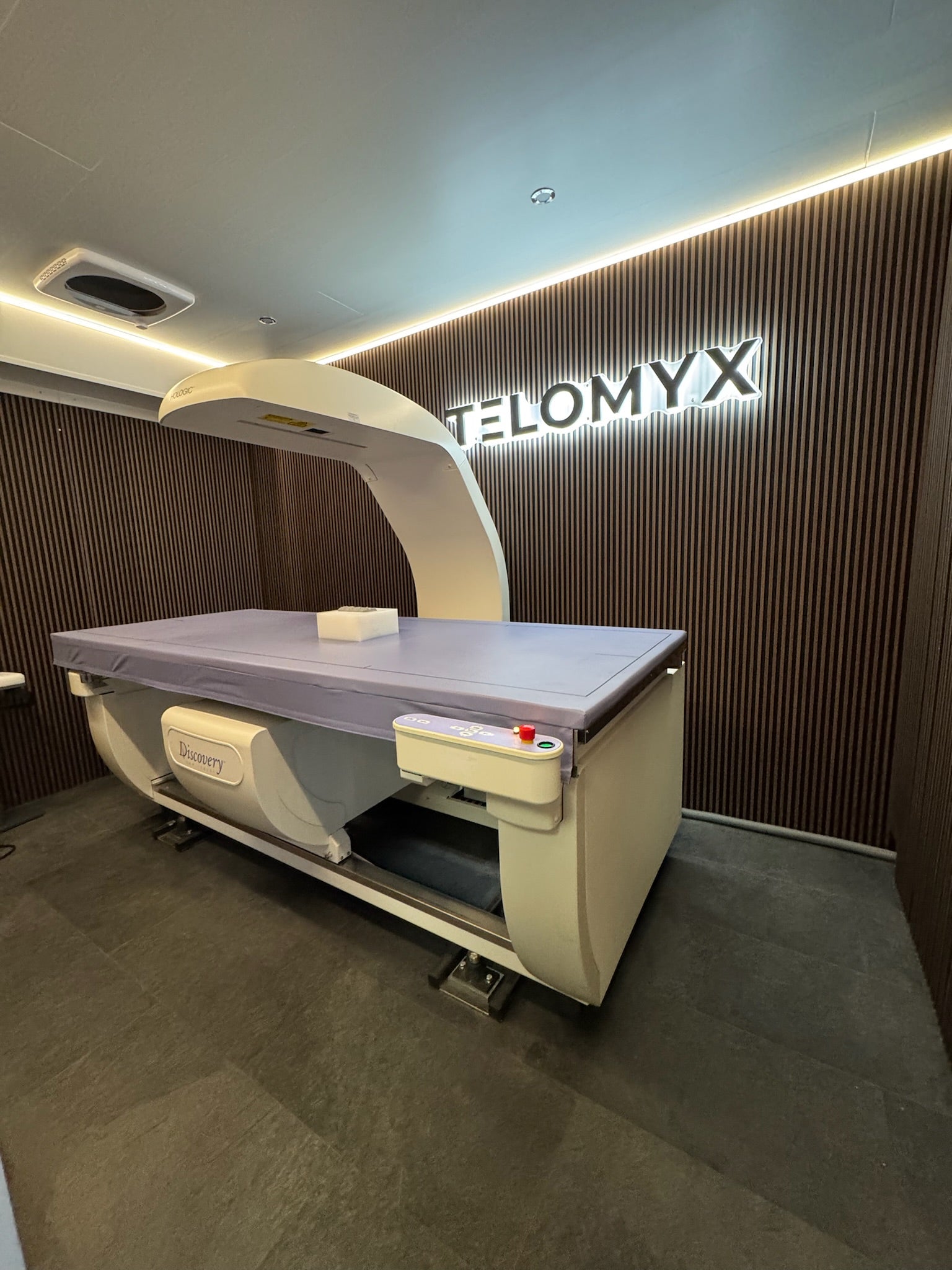 An image of a DEXA scanner